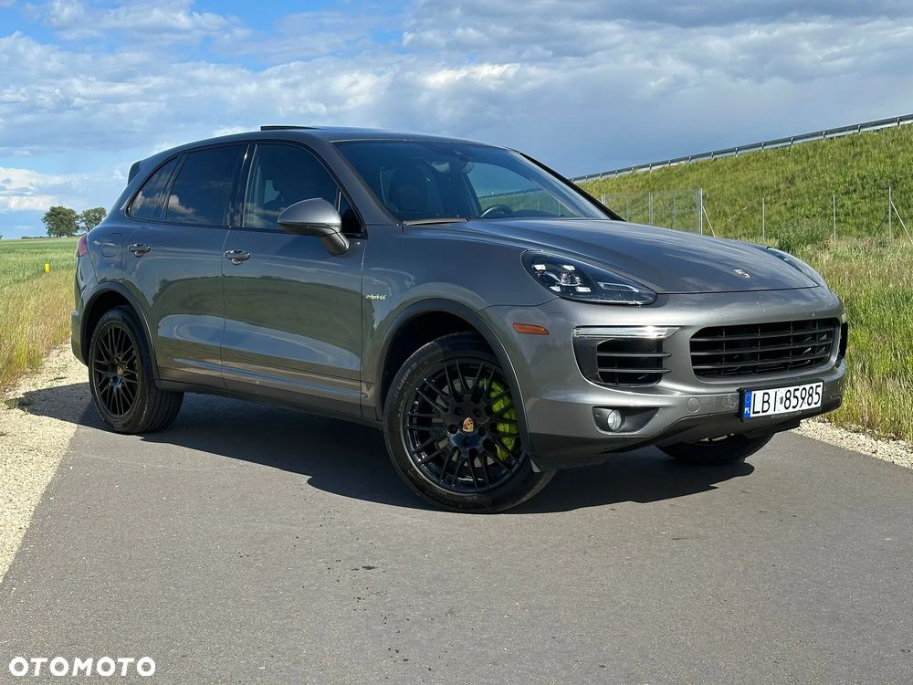 Porsche Cayenne S E-Hybrid - 36