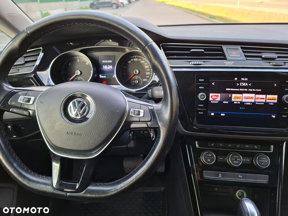 Volkswagen Touran 2.0 TDI SCR DSG Highline - 19