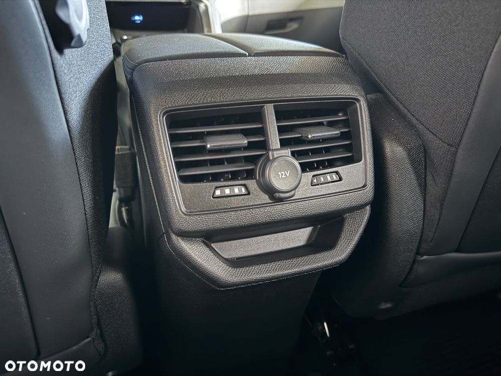 Peugeot 3008 1.5 BlueHDi Allure S&S EAT8 - 22
