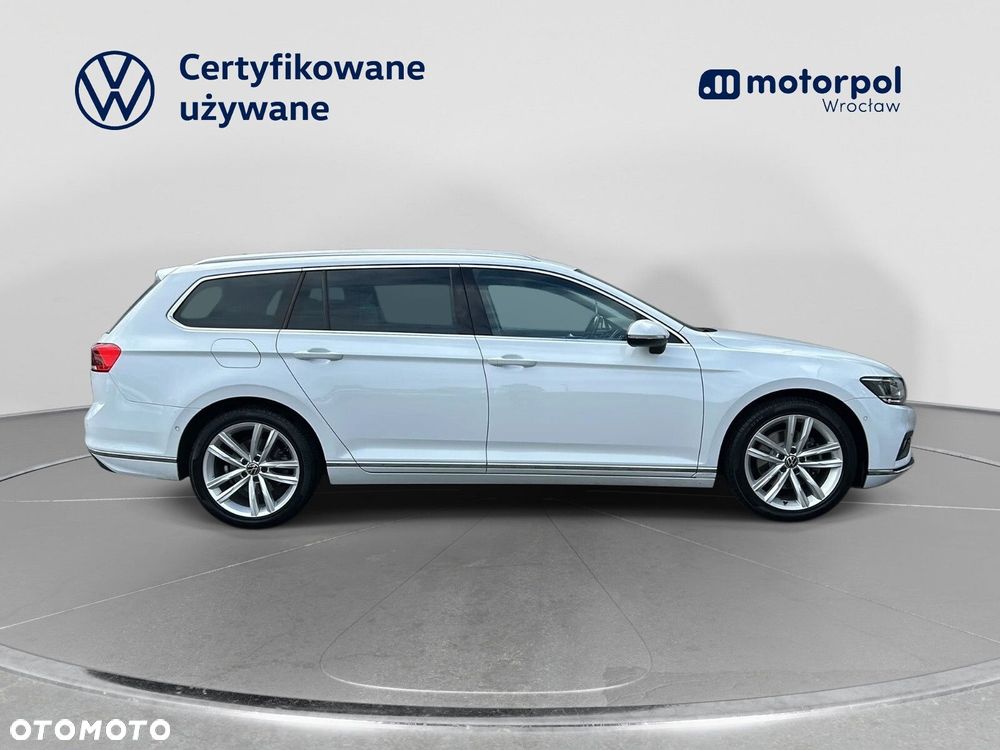 Volkswagen Passat 2.0 TDI EVO Elegance DSG - 16