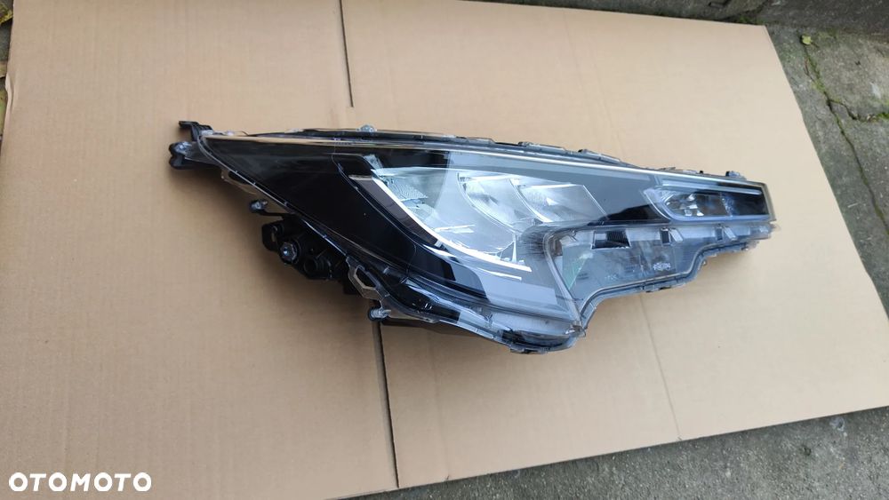 Toyota Corolla E21 19- HB Kombi Lampa Prawa Przód Full Led EcoLED Oryginał Europa - 2