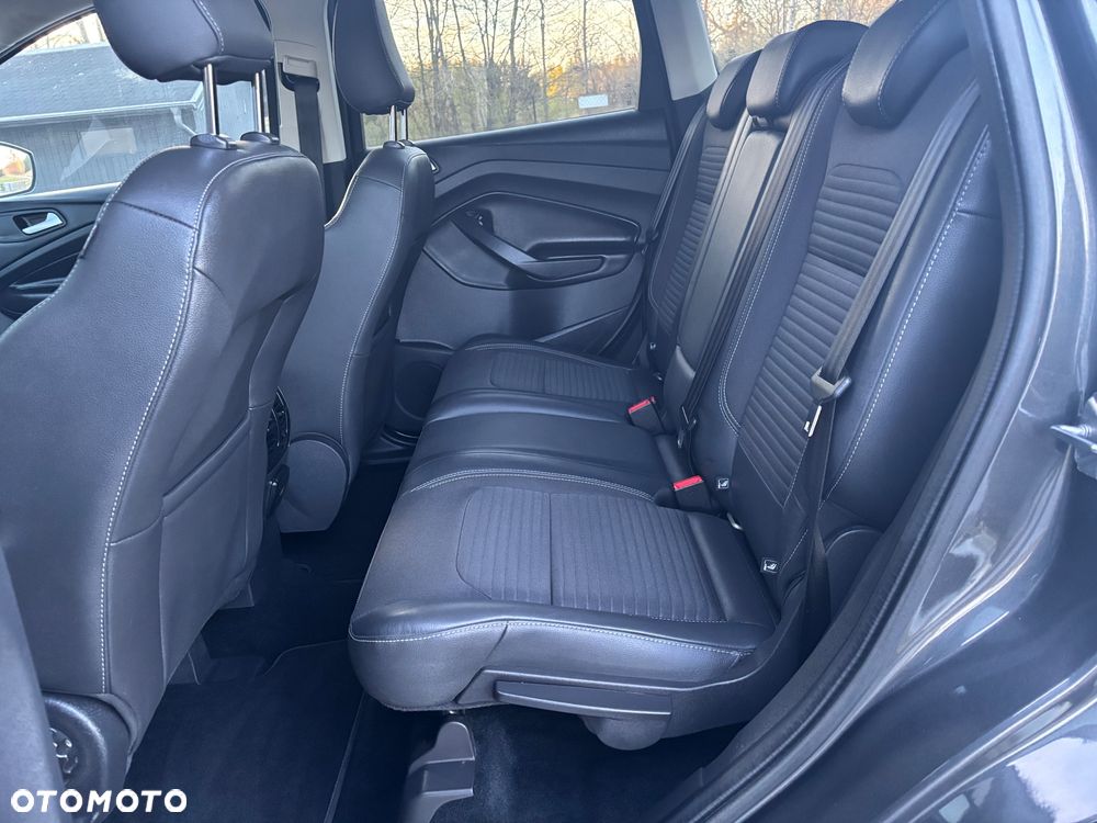 Ford Kuga 2.0 TDCi 4x2 Titanium - 11