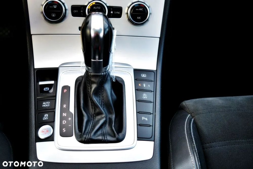 Volkswagen CC 2.0 TDI BlueMotion Technology DSG - 9