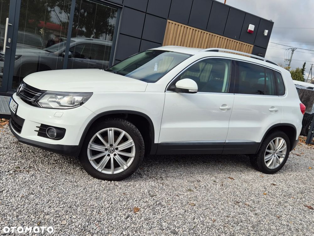 Volkswagen Tiguan 2.0 TDI DPF 4Motion BlueMotion Technology Exclusive - 5