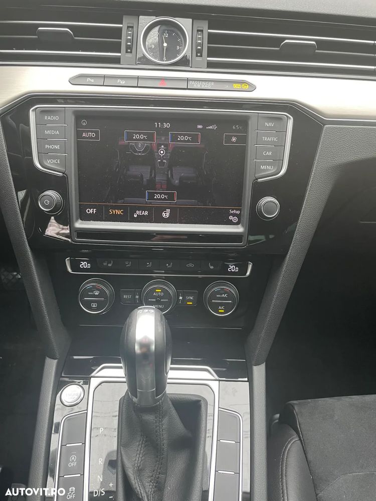 Volkswagen Passat - 17