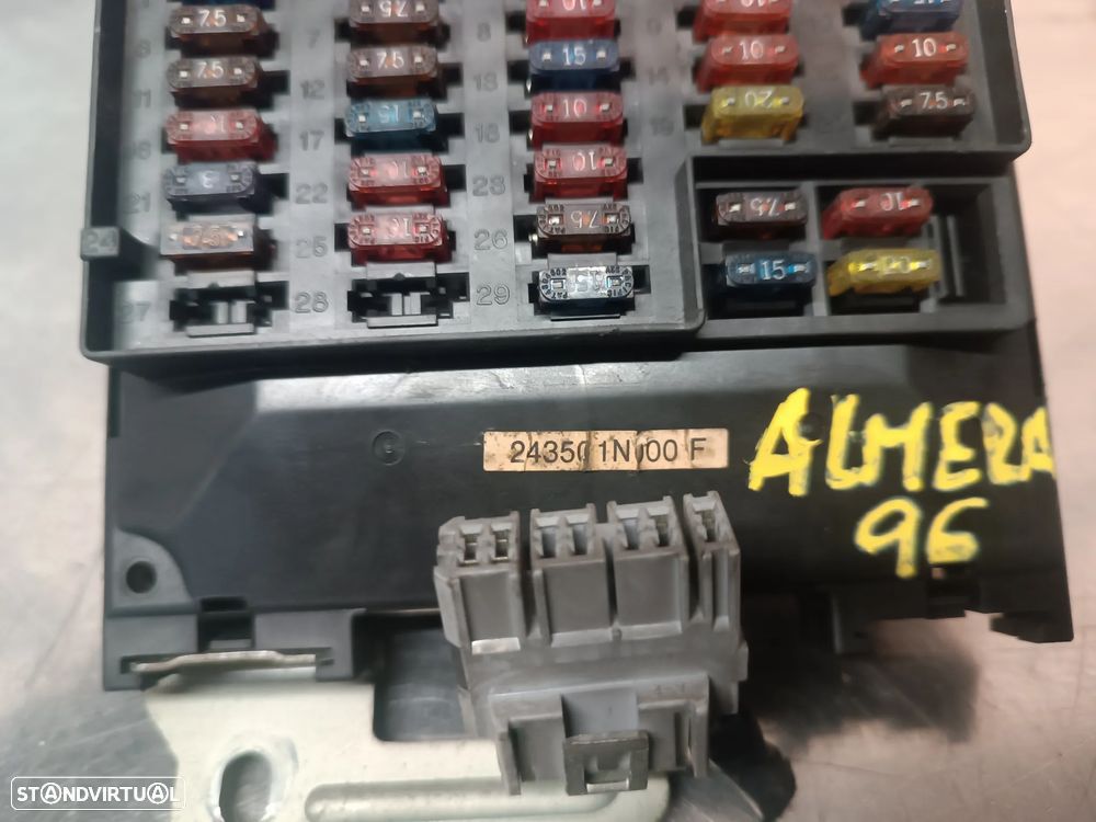 CAIXA DE FUSIVEIS NISSAN ALMERA N15 243501N000F - 2
