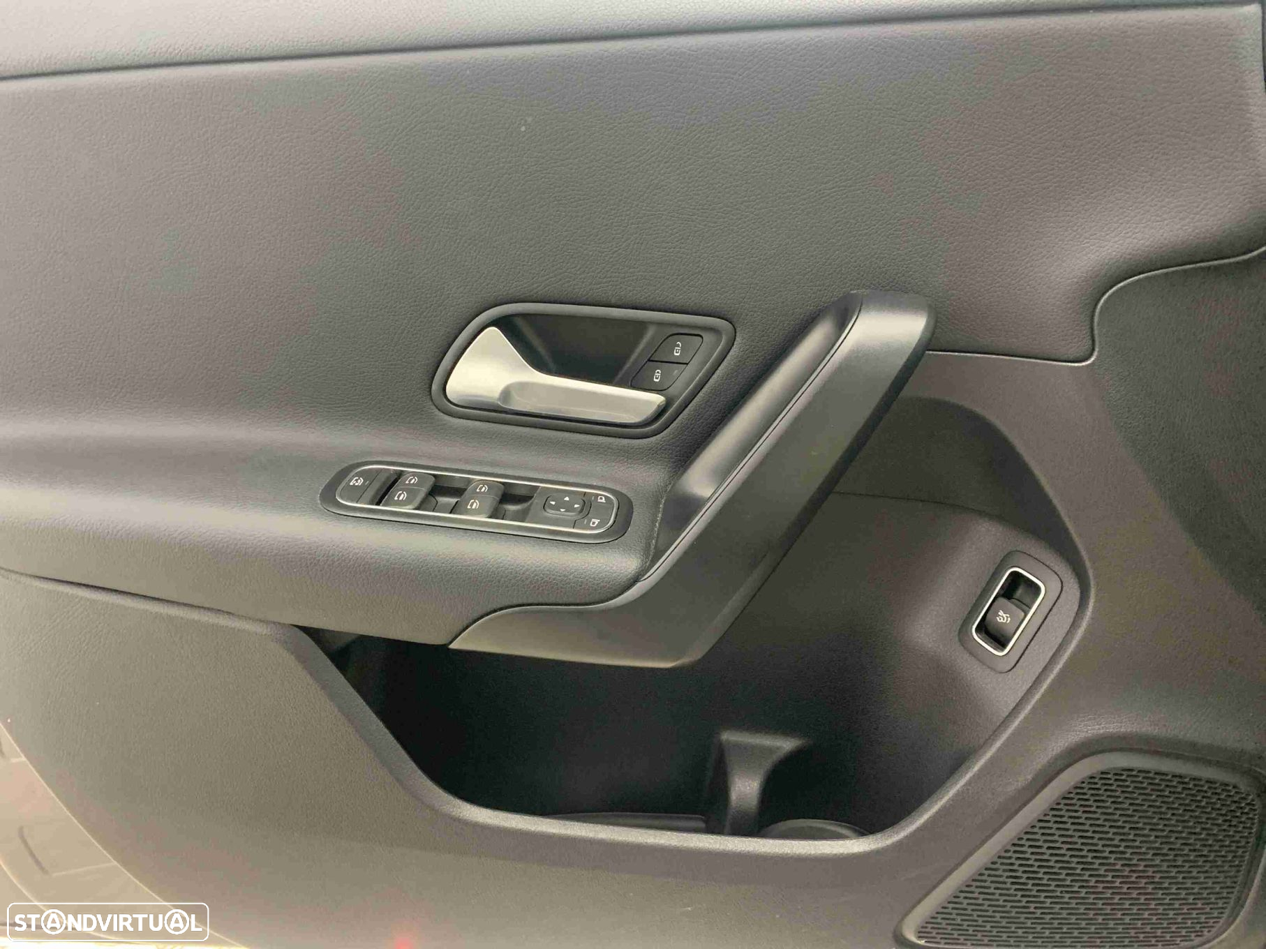 Mercedes-Benz A 180 Limousine d Style - 12