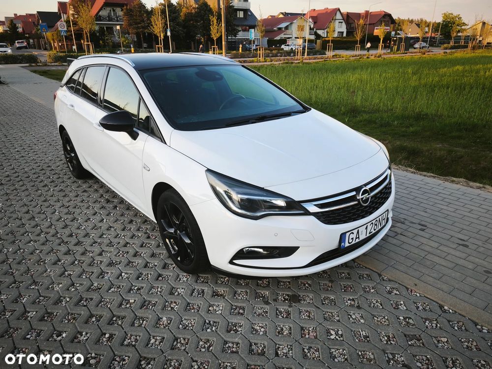 Opel Astra 1.4 T Dynamic - 1