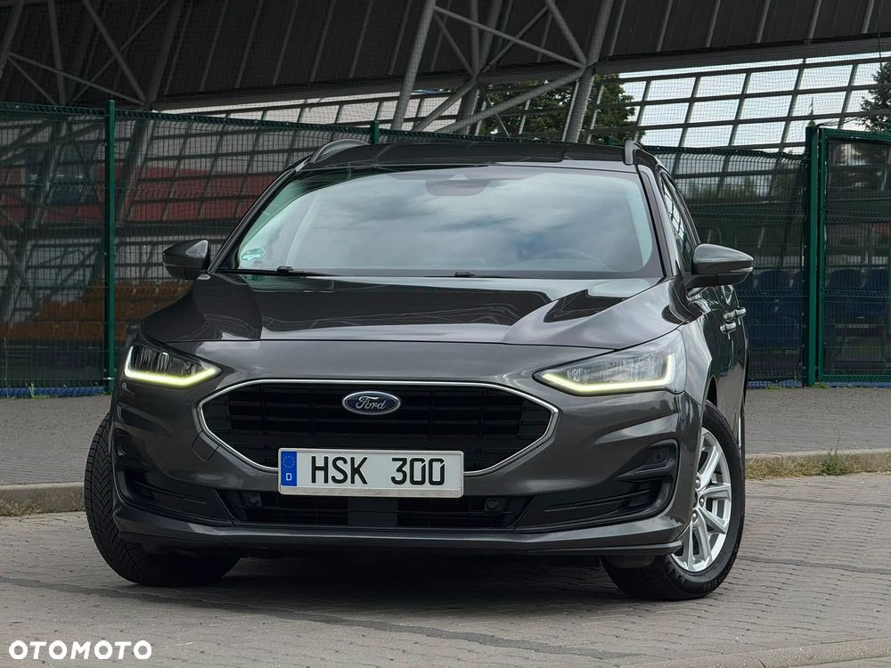 Ford Focus SW 1.0 EcoBoost Hybrid TITANIUM X - 6