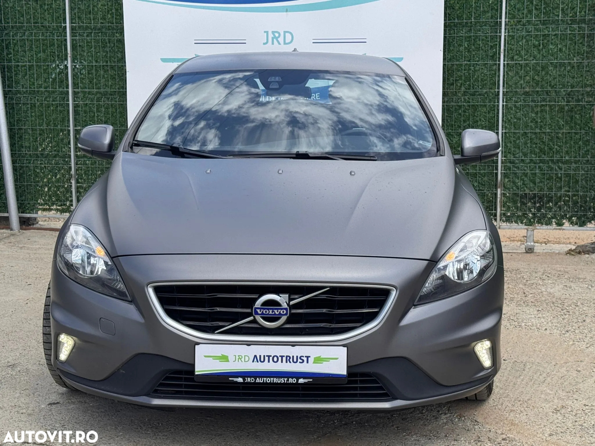 Volvo V40 D2 RDesign - 14