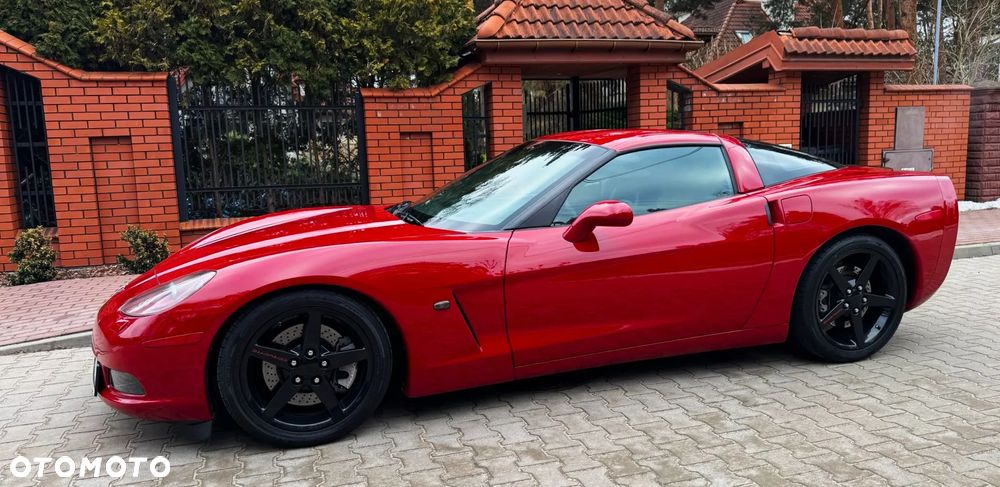 Chevrolet Corvette - 3