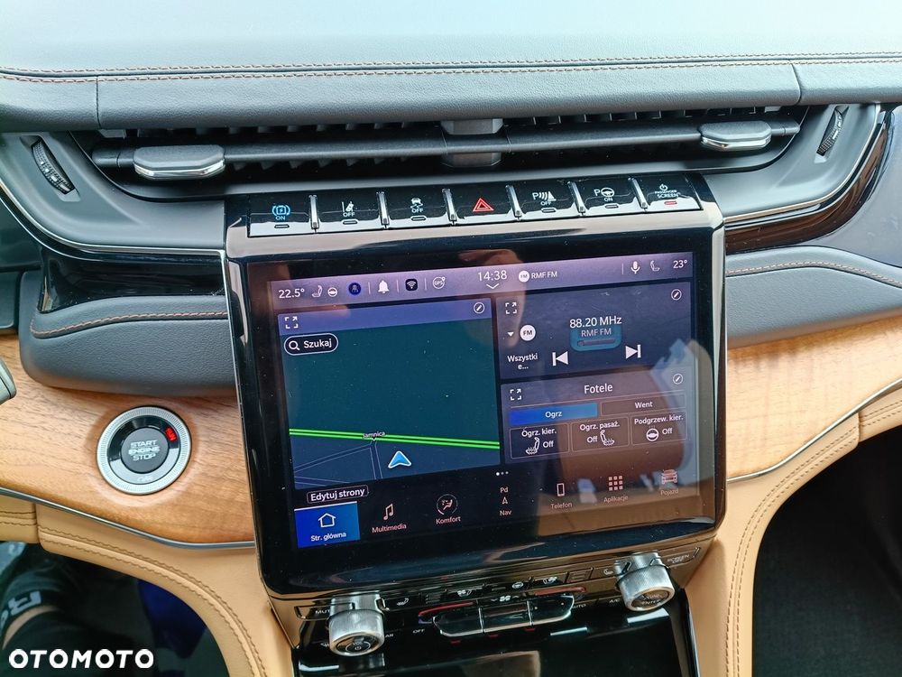 Jeep Grand Cherokee - 17