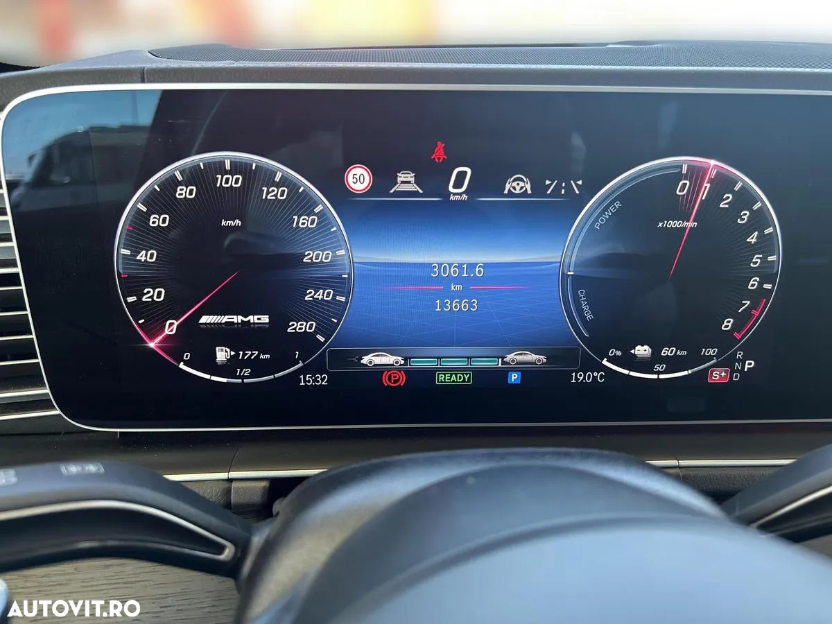 Mercedes-Benz GLE AMG 53 PHEV - 22