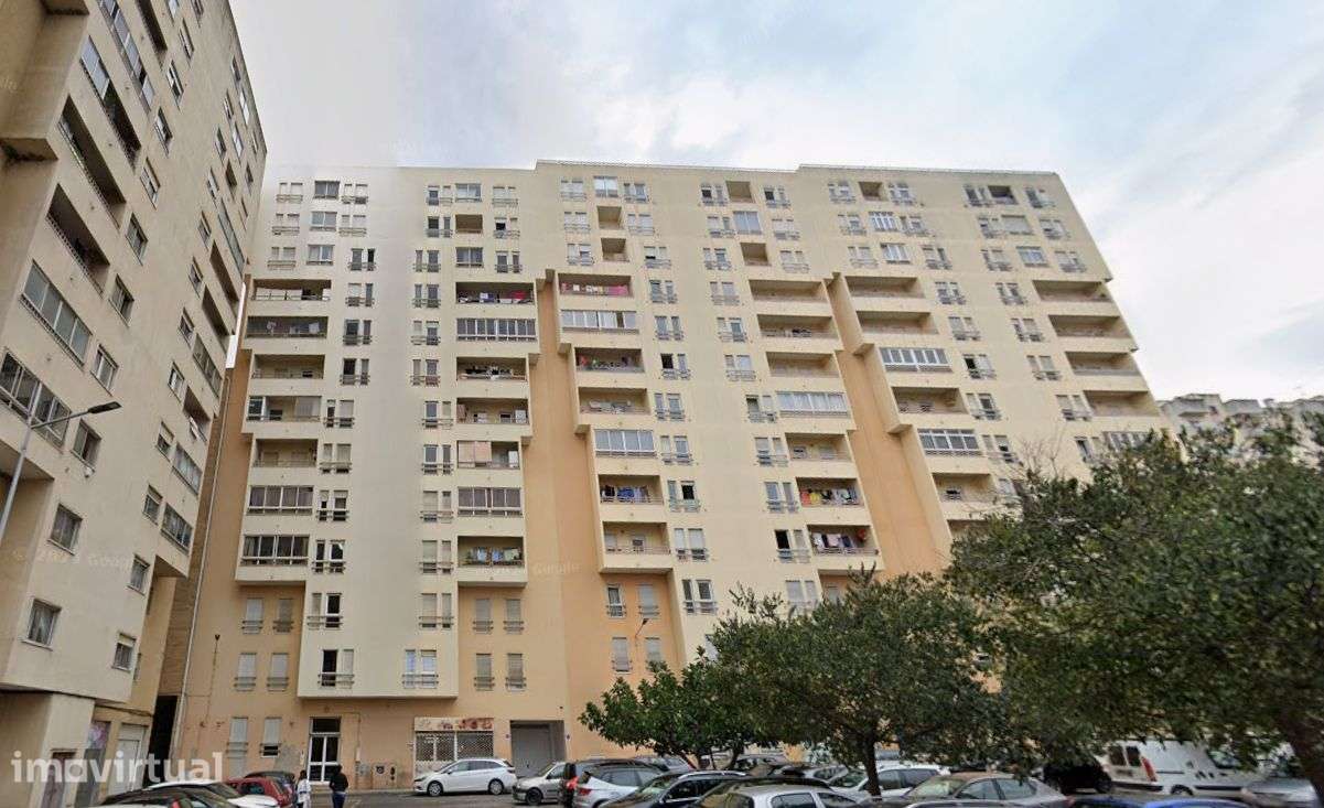 Apartamento T3 no Carregado - Grande imagem: 2/5