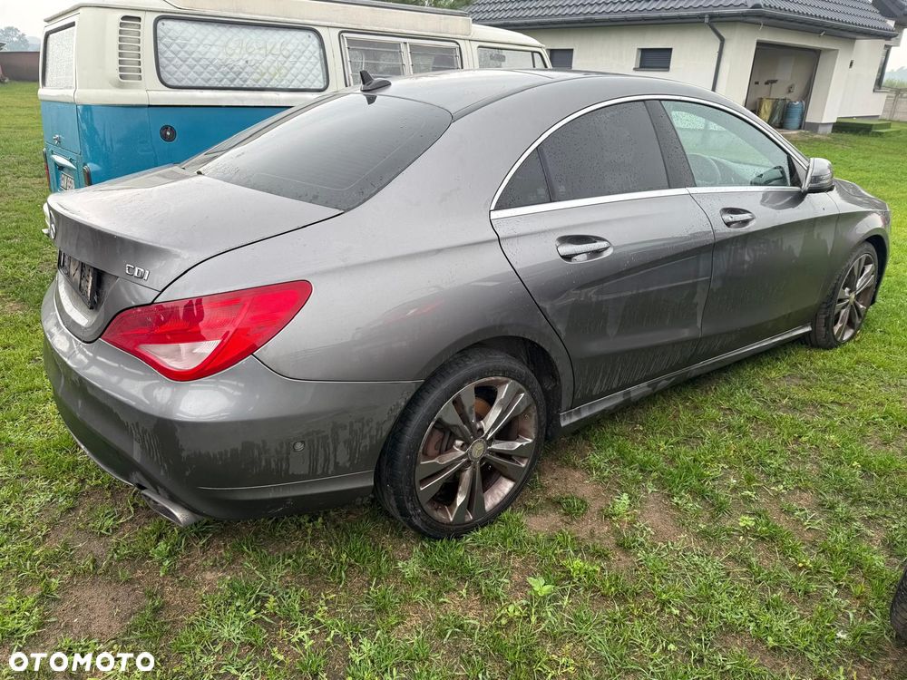 Mercedes-Benz CLA 200 (CDI) d 7G-DCT Urban - 6