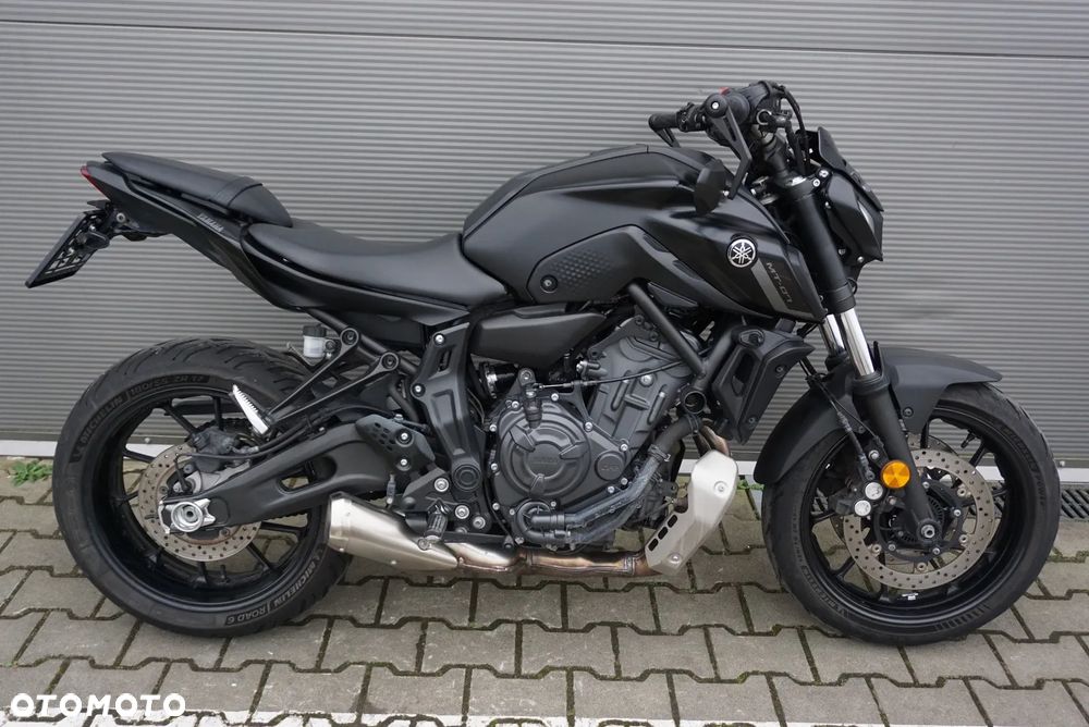 Yamaha MT - 2