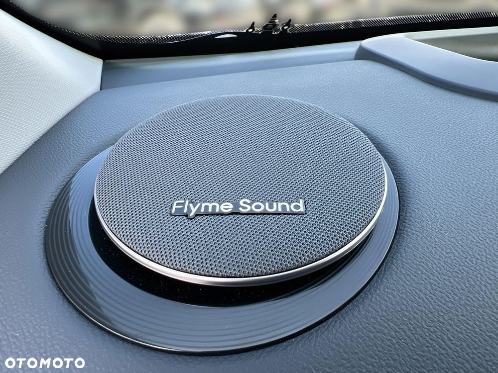 Geely Starray EM-i 1.5 PHEV Max - 18