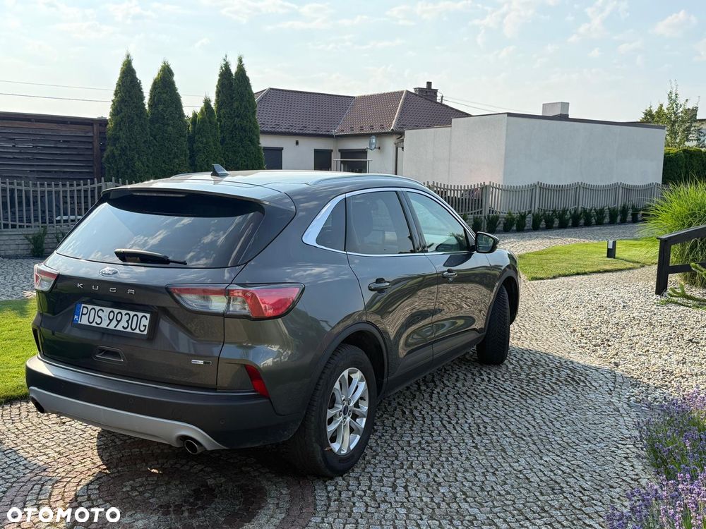 Ford Kuga 2.0 EcoBlue Hybrid TITANIUM - 3