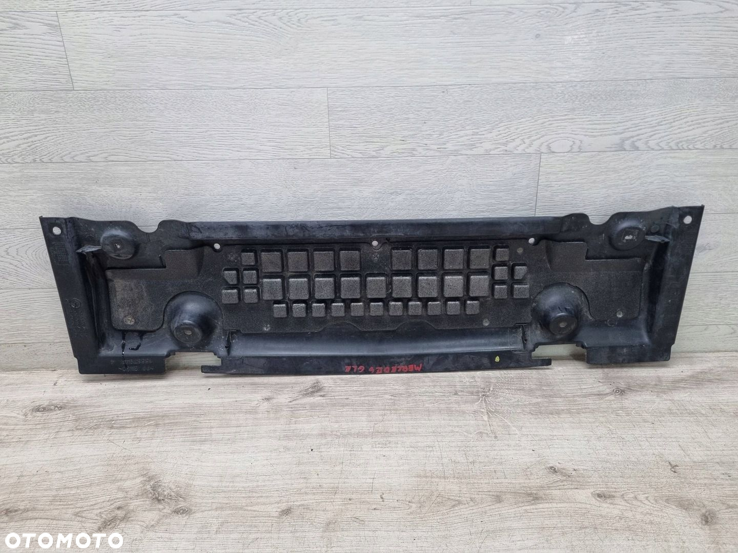Mercedes-Benz GLE W167 2020 Z przodu Osłona pod zderzak przedni / Absorber - 4