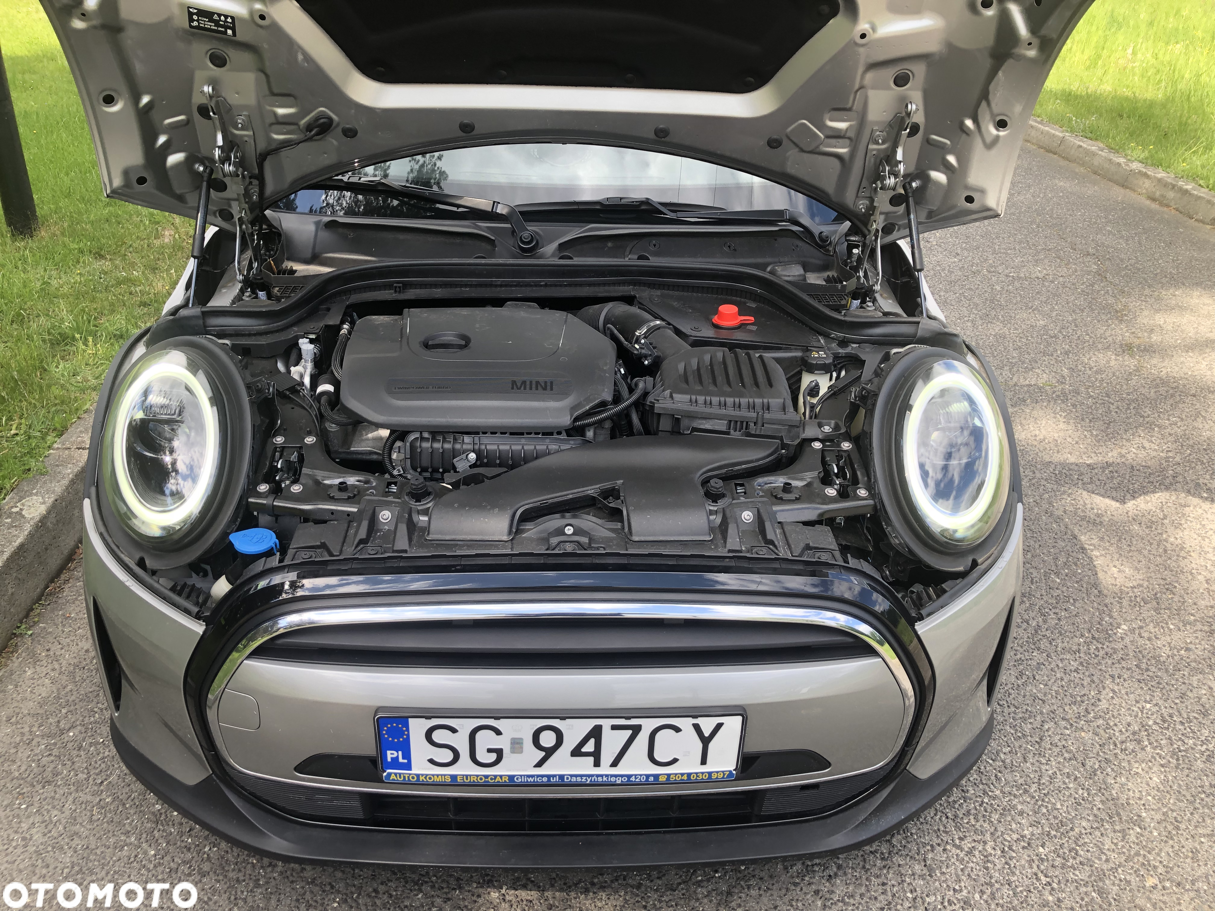 MINI Cooper Essential Trim - 21