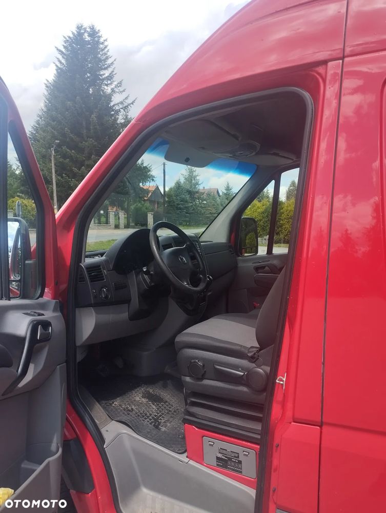 Volkswagen Crafter - 12