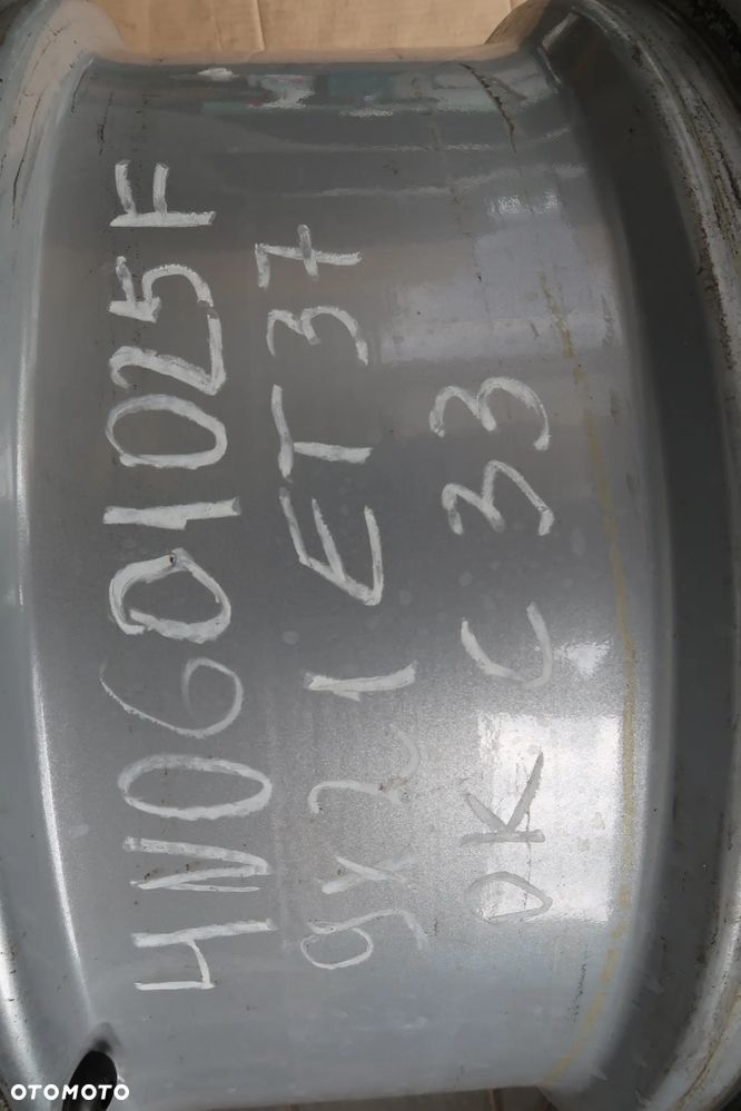 C32/C33 FELGA ALUMINIOWA AUDI A8 S8 4N0601025F 9X21ET37 - 17