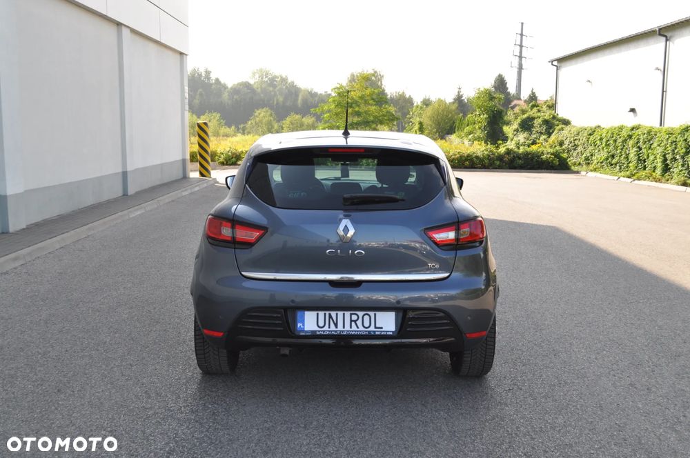 Renault Clio - 9