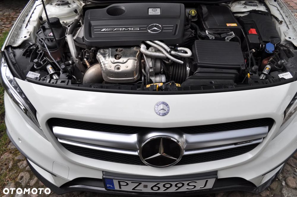 Mercedes-Benz GLA 45 AMG 4-Matic - 36