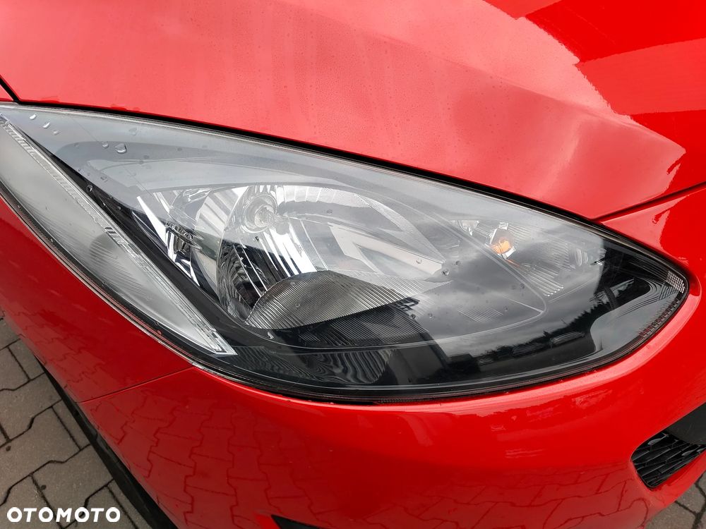 Mazda 2 - 18