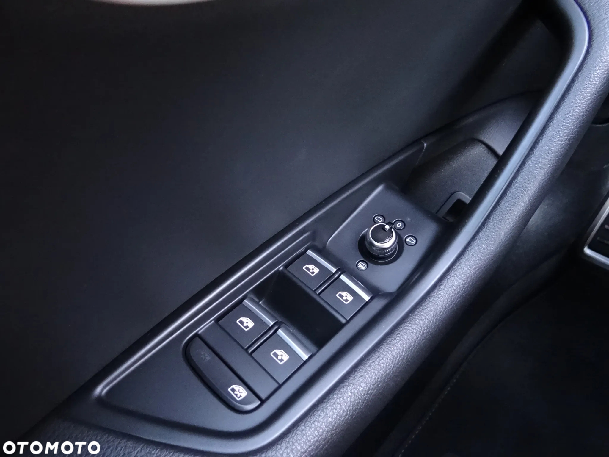 Audi A4 Avant 40 TDI S Line S tronic - 27