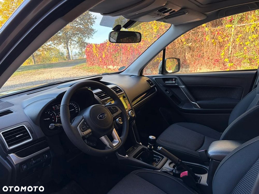 Subaru Forester 2.0 i Exclusive - 20