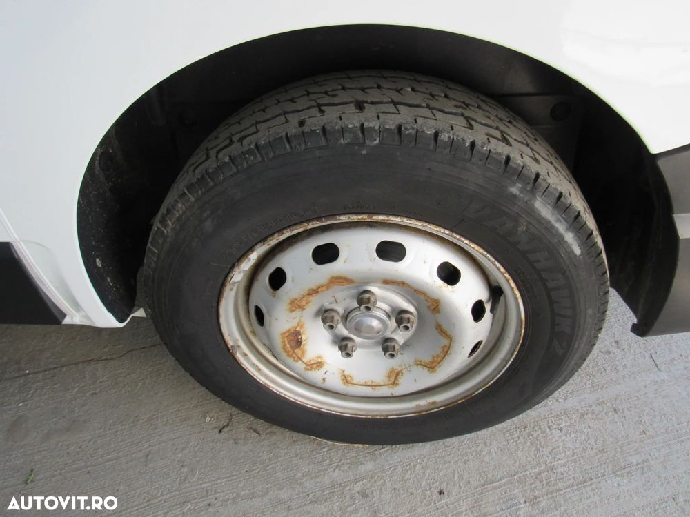 Renault Trafic - 8
