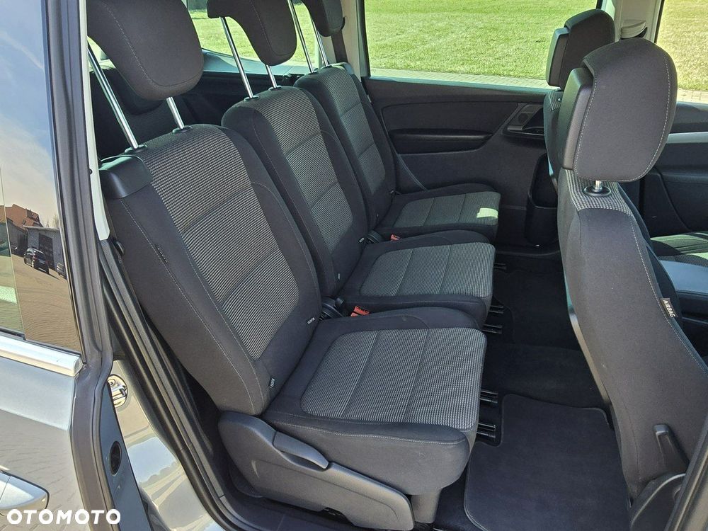 Volkswagen Sharan - 24