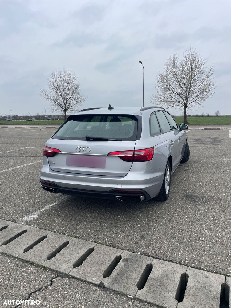 Audi A4 30 TDI S tronic - 3