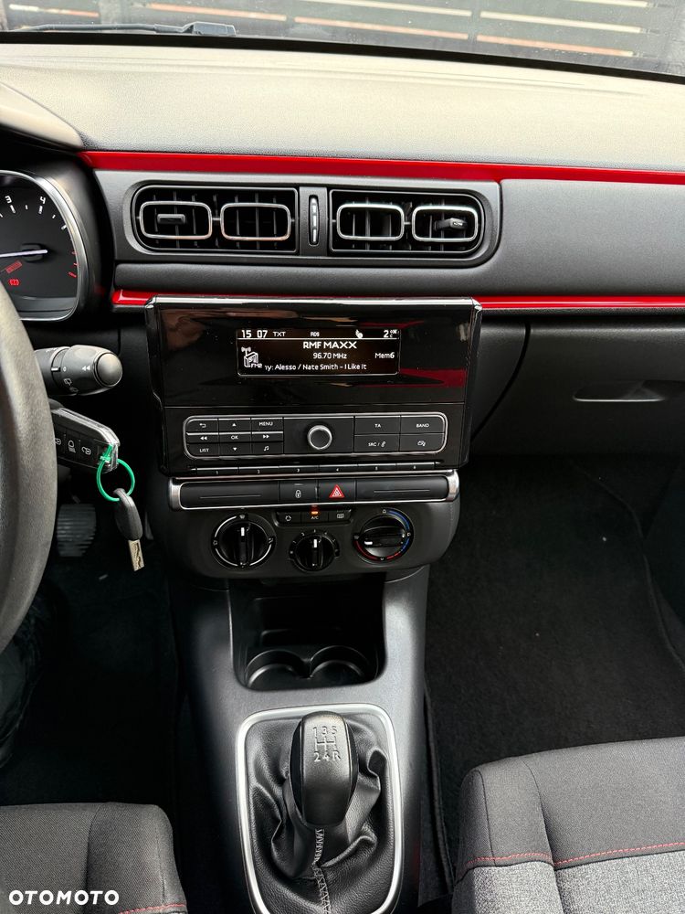 Citroën C3 Pure Tech 82 SHINE - 27