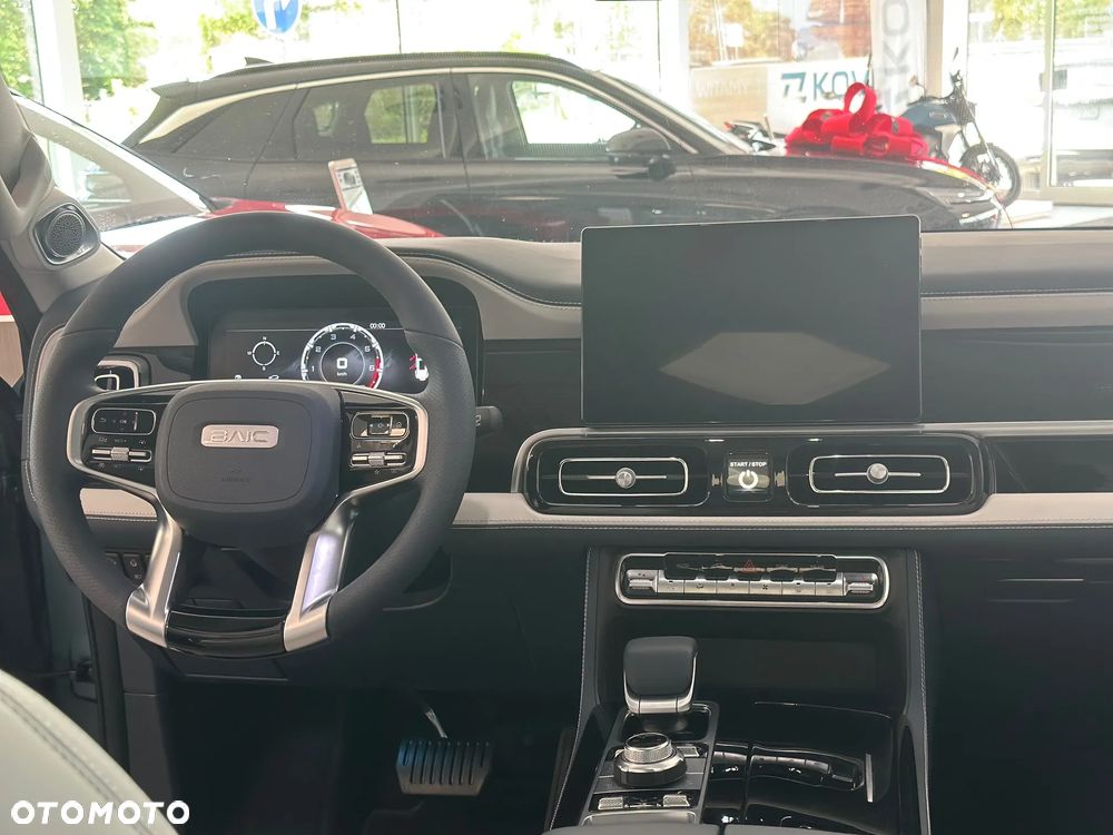 BAIC BJ60 mHEV Flagship 4x4 - 5