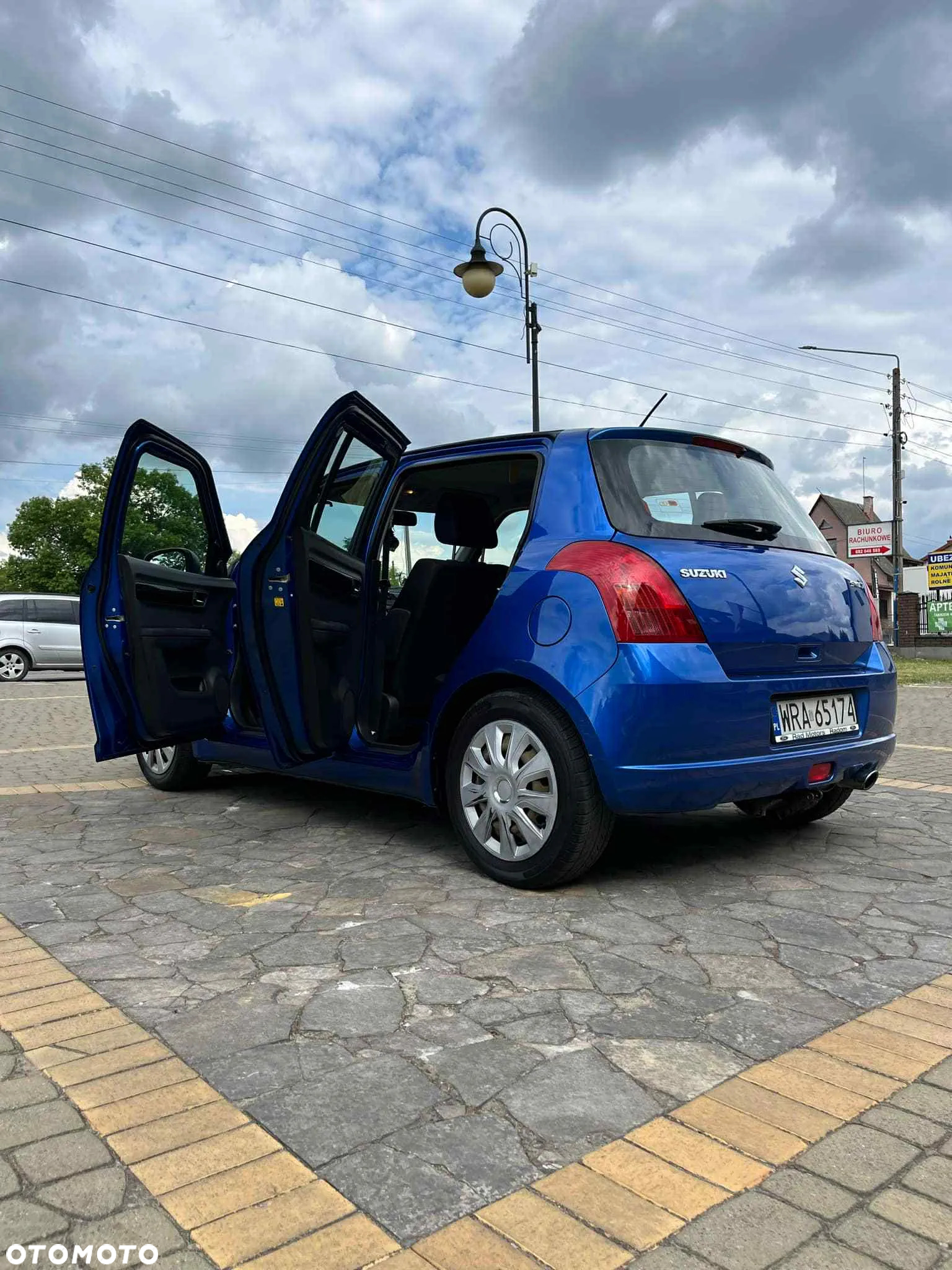 Suzuki Swift 1.3 Club - 6