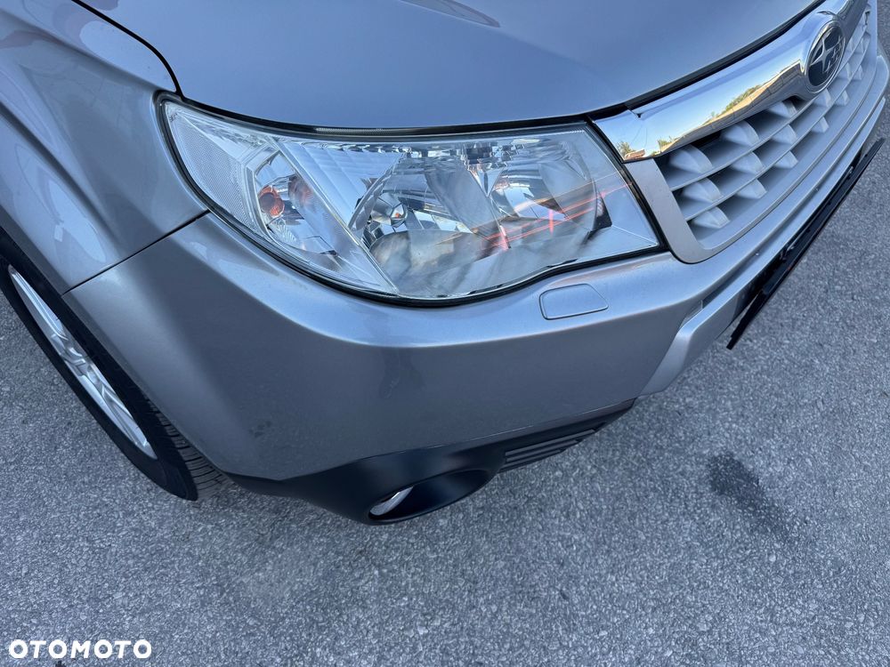 Subaru Forester 2.0X Trend - 11