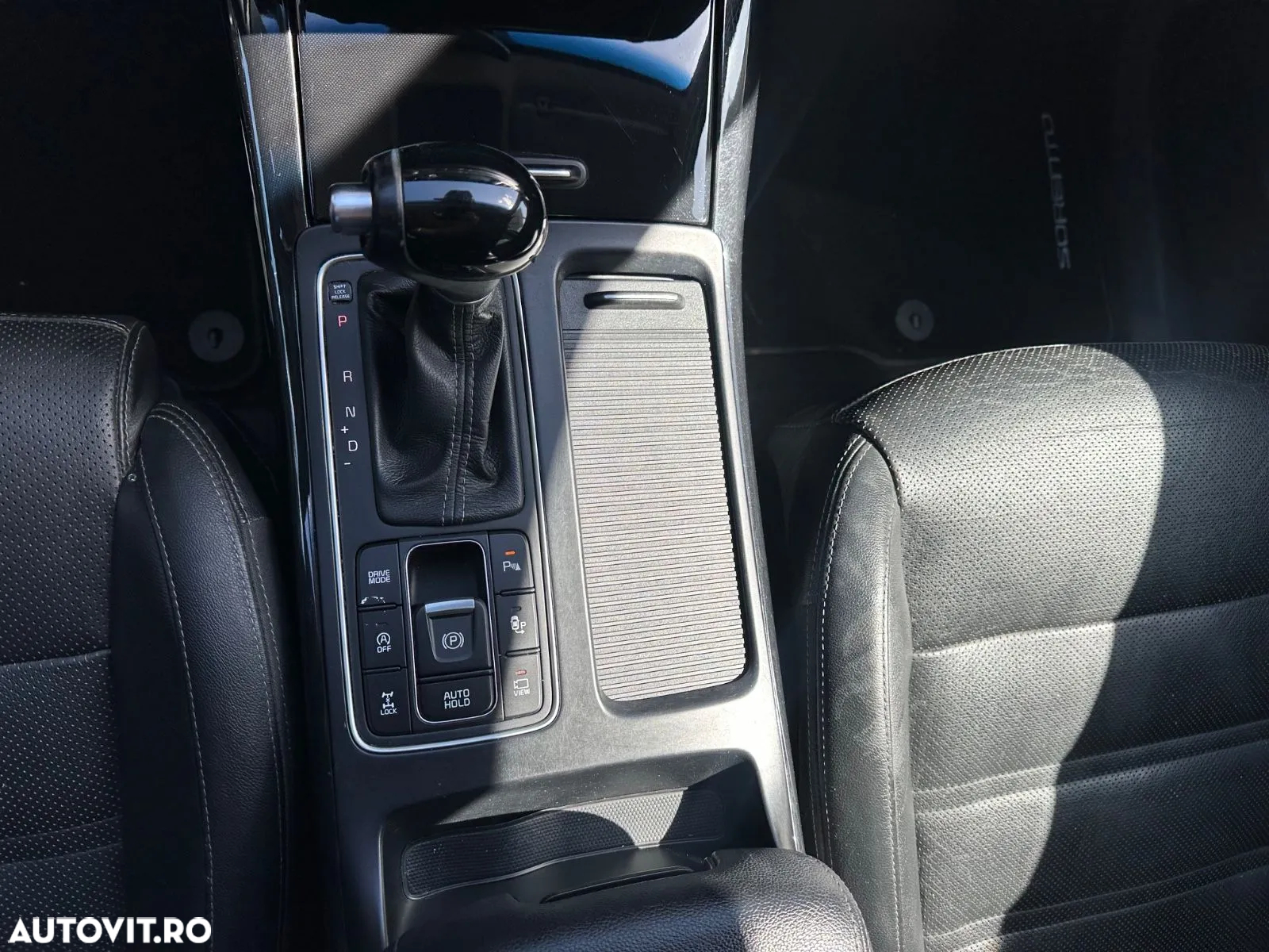 Kia Sorento - 24