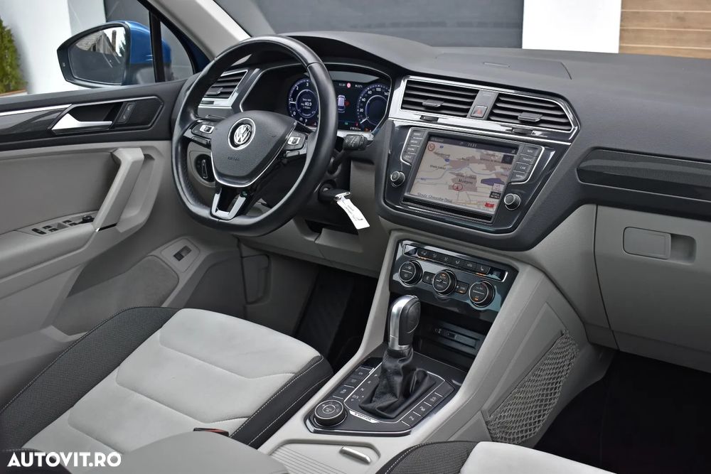 Volkswagen Tiguan 2.0 TDI SCR 4MOTION (BlueMotion Techn.) DSG Comfortline - 19