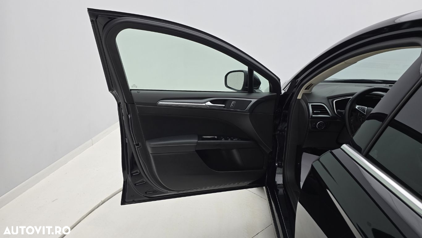 Ford Mondeo 2.0 TDCi Powershift Titanium - 10