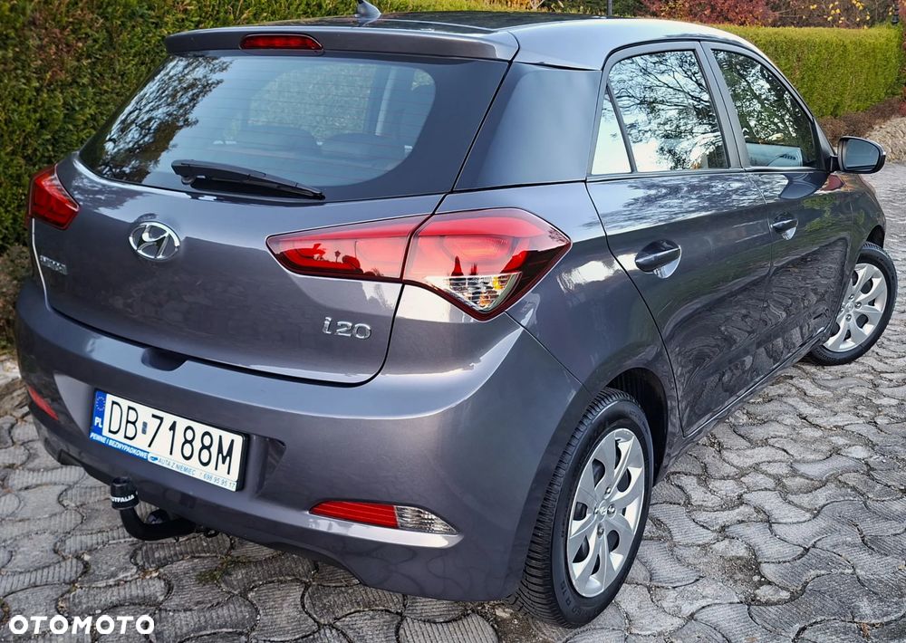 Hyundai I20 2016 photo 3