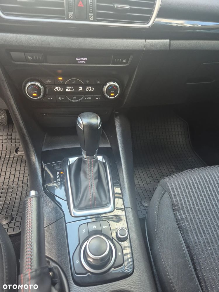 Mazda 3 2.0 Skyenergy EU6 - 16