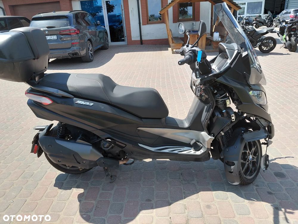 Piaggio MP-3 - 6