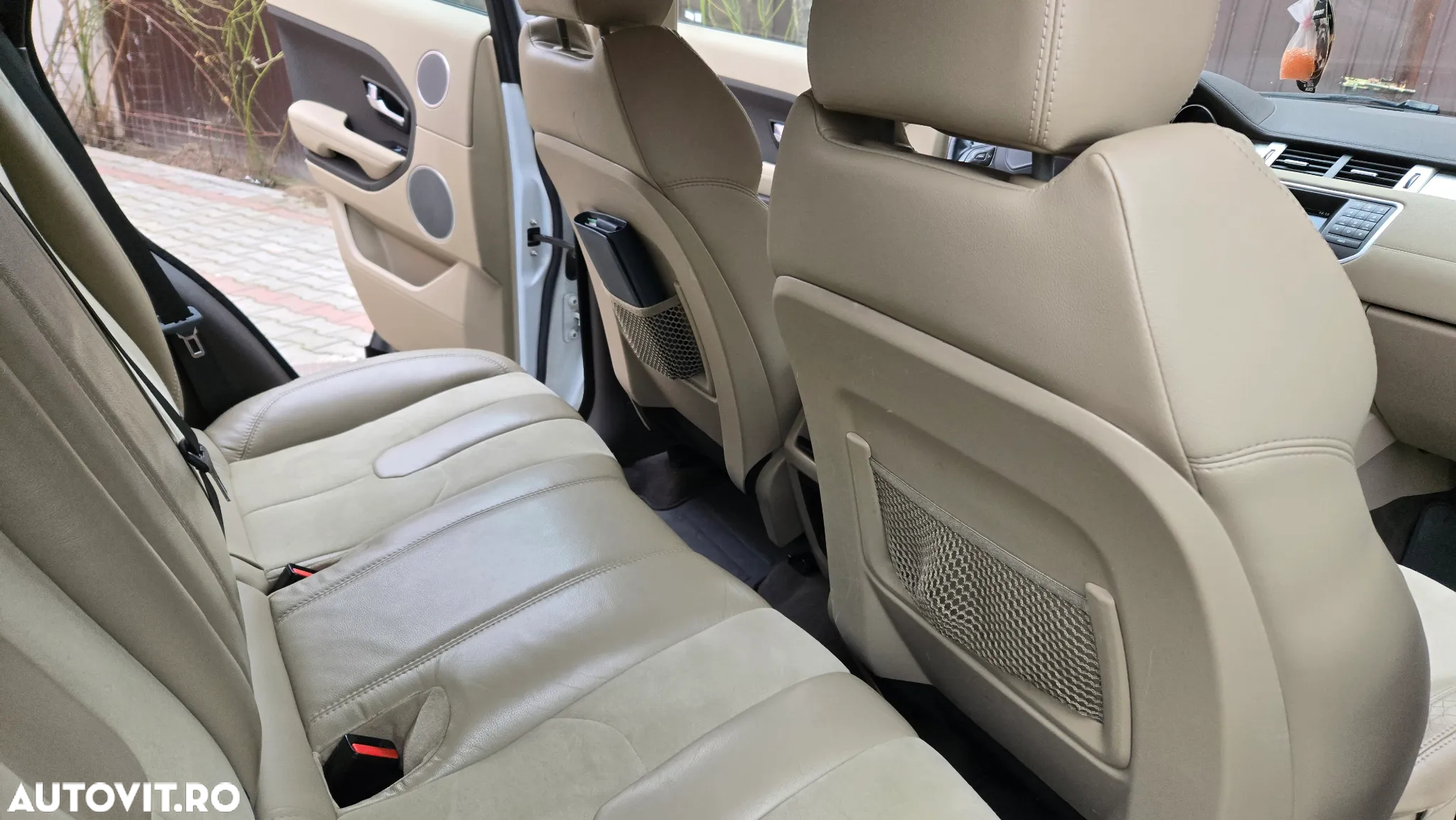Land Rover Range Rover Evoque 2.2 eD4 Pure - 14