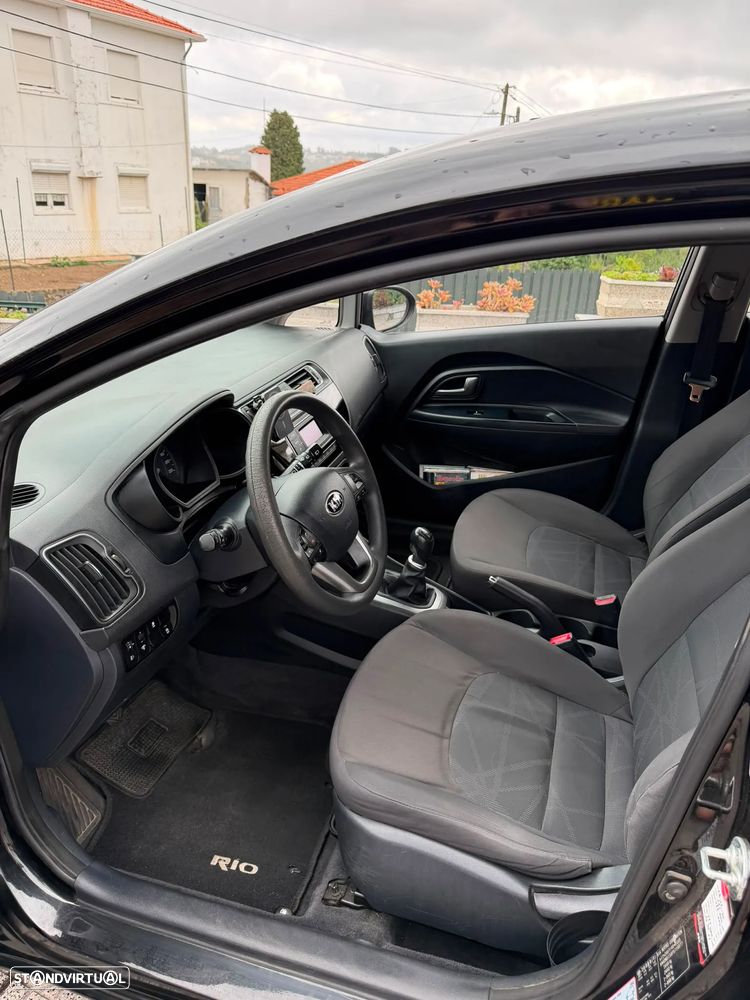 Kia Rio 1.1 CRDi - 10