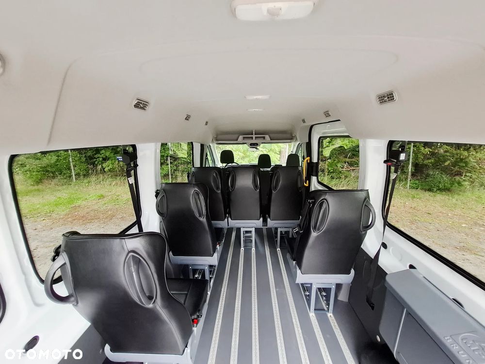 Ford Transit - 33