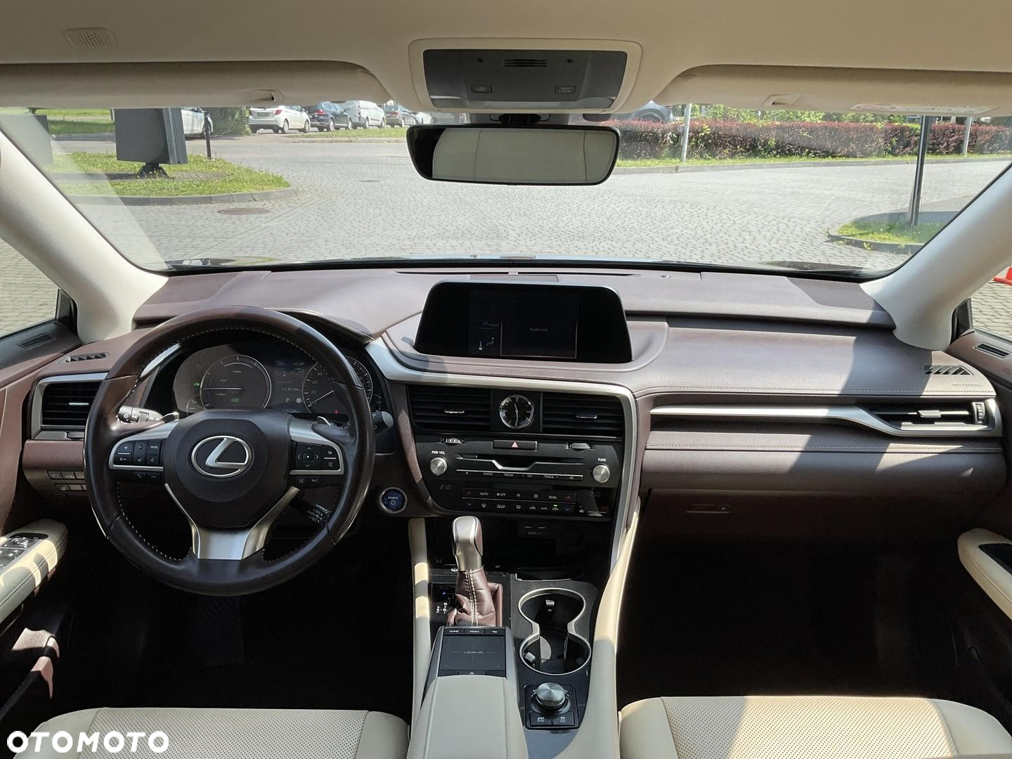 Lexus RX 450h Business Edition - 9