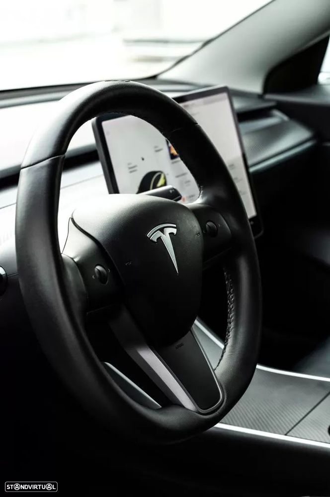 Tesla Model 3 Long-Range Dual Motor AWD - 9