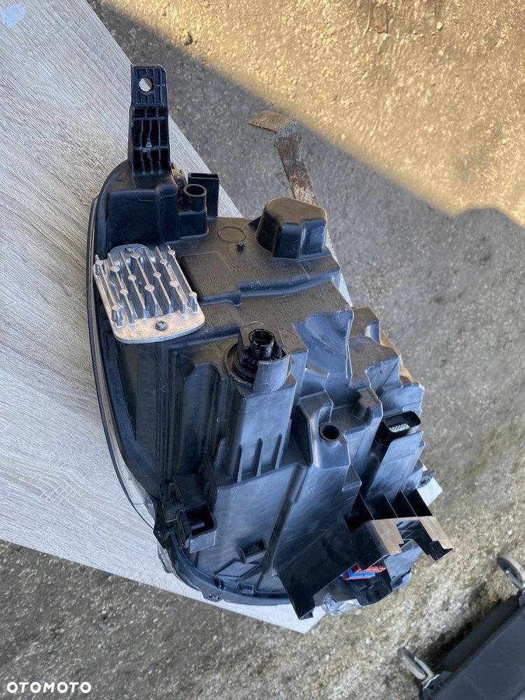 LAMPA PRZEDNIA LEWA FORD KUGA MK3 LV4B-13E017-AN FULL LED - 9